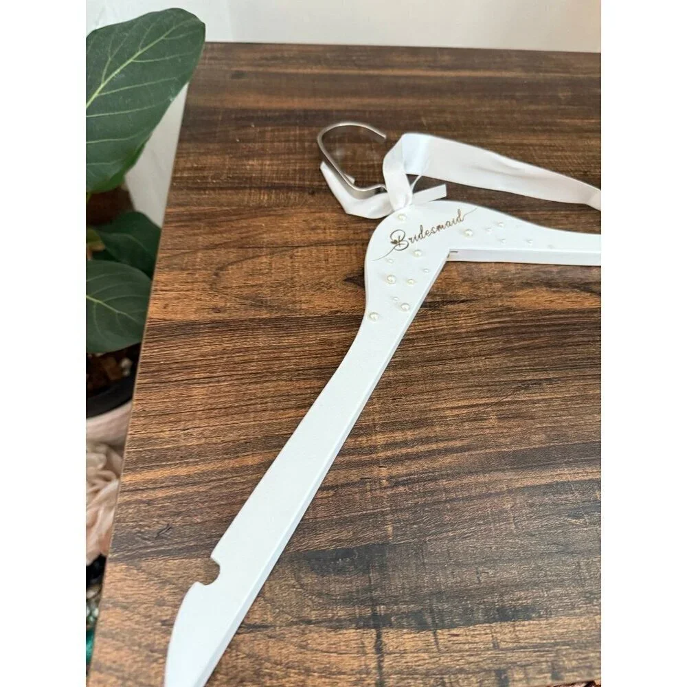 Bridesmaid, pearl clothing hanger